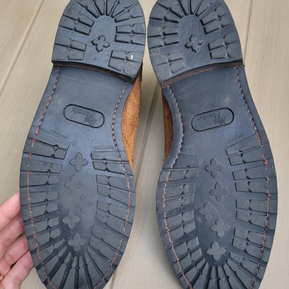 Allen Edmonds Katmai Suede Chukka boots, size 9 - Picture 8 of 11